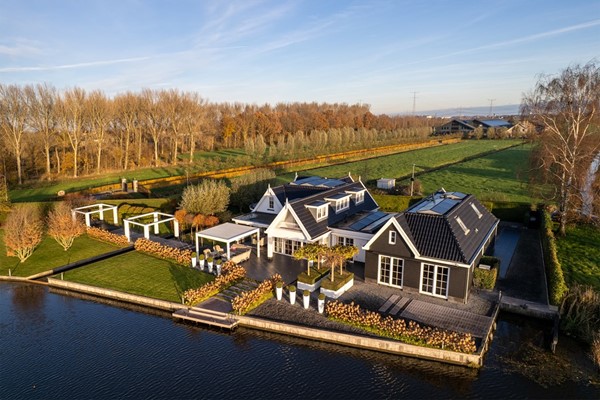 Kortland 47, Alblasserdam